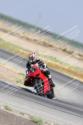 media/Aug-06-2023-TrackDaz (Sun) [[ac7f4f6367]]/B Group/sweeper/
